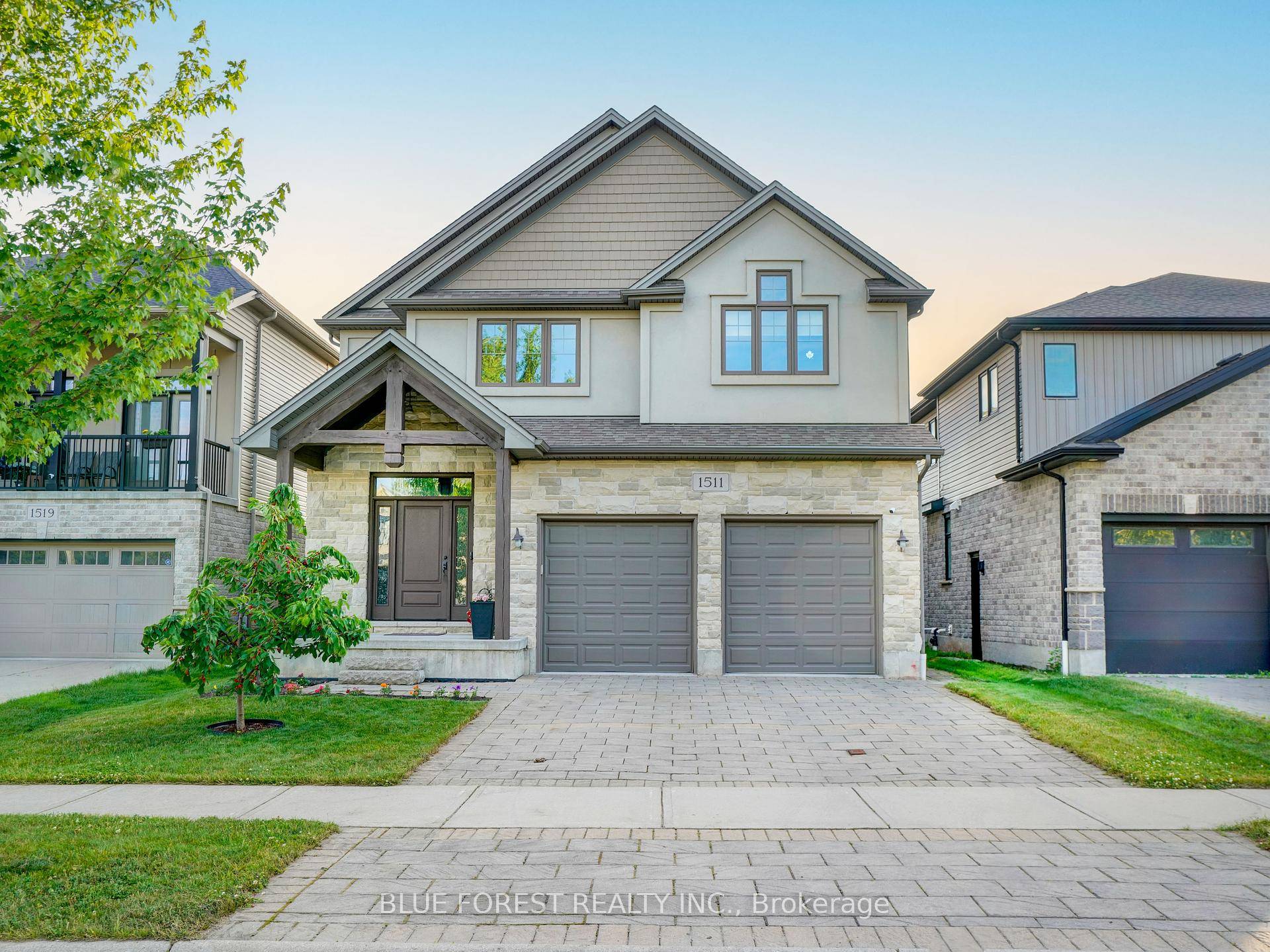 Welcome to 1511 North Wenige Dr in Stoney Creek.