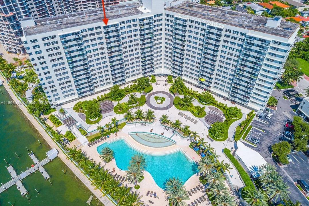 Experience luxury living in this top floor penthouse located in one of Miami Beach's premier buildings.