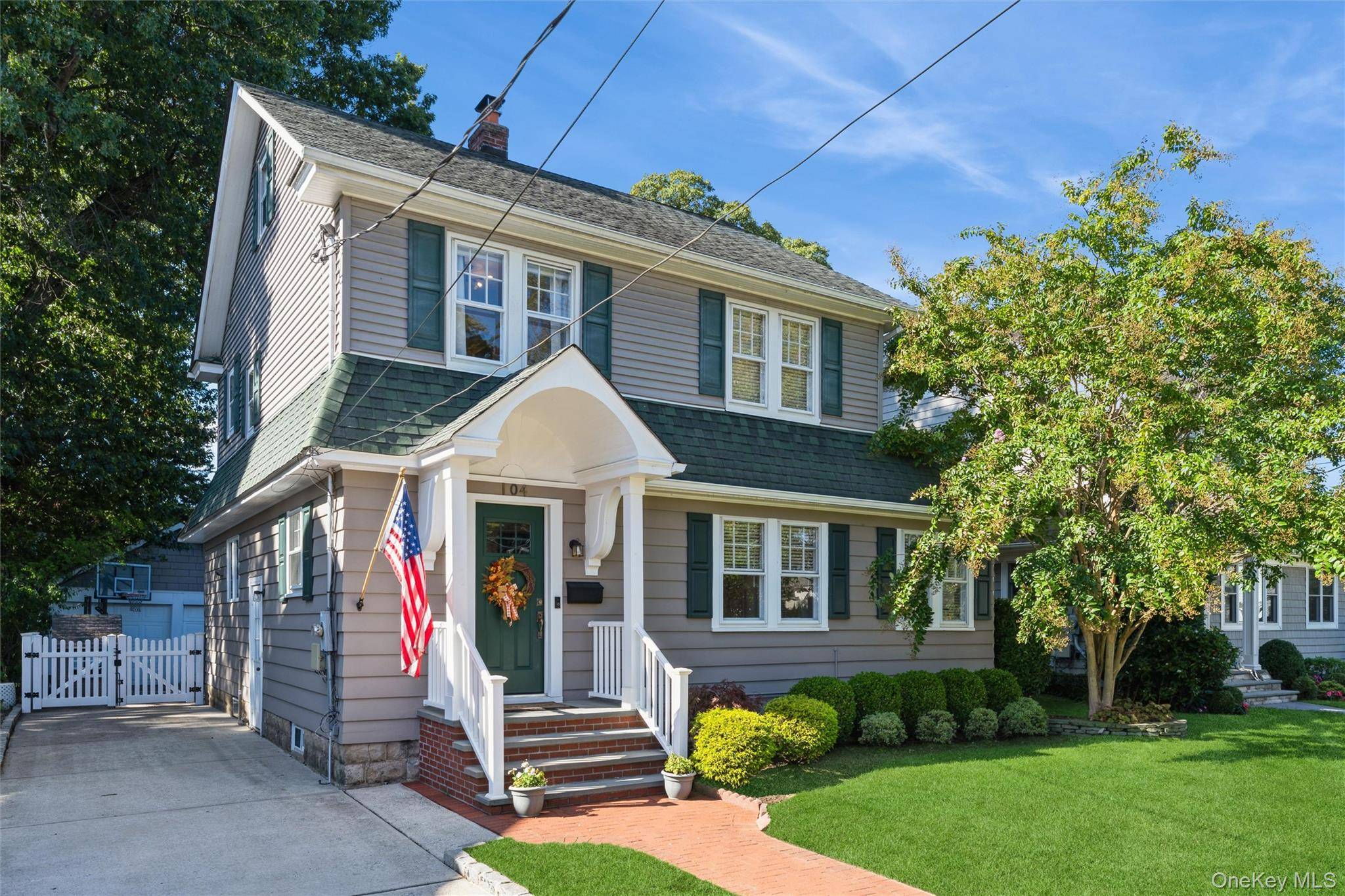 Unpack your boxes and move right in this meticulously maintained 3 bdrm, 2 full bath home with office space in the Village of Rockville Centre School District.