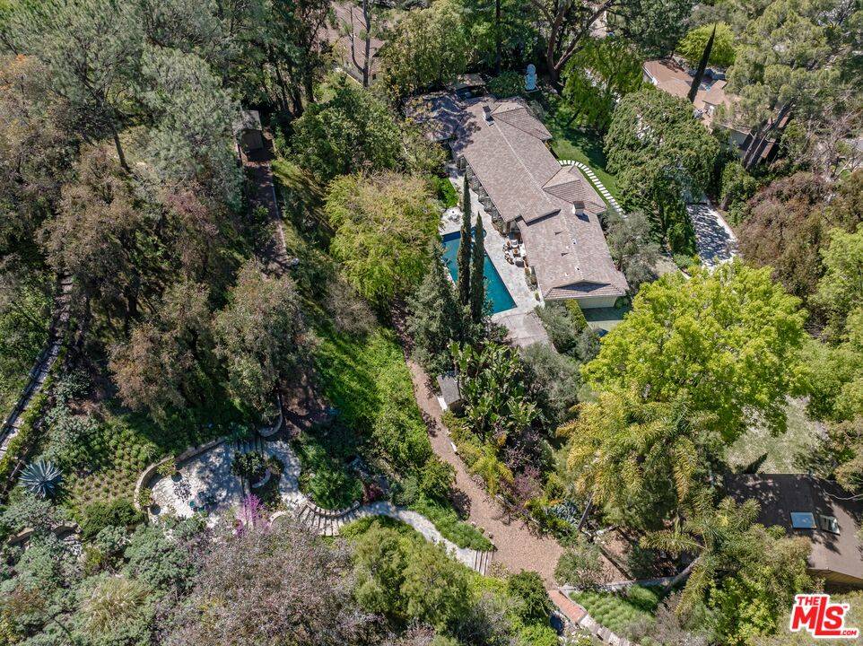 2854   Roscomare Rd 7.0 Bel Air LA