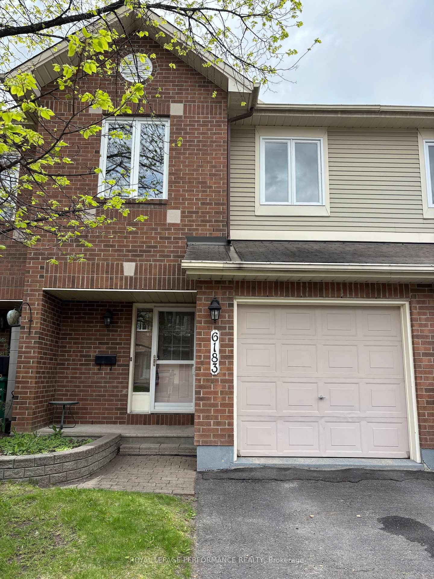 Beautiful spacious 3 bedroom 2 storey row unit located in a beautiful scenic quiet neighborhood.
