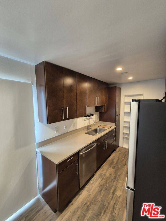 3734 S Canfield Ave 1BR La
