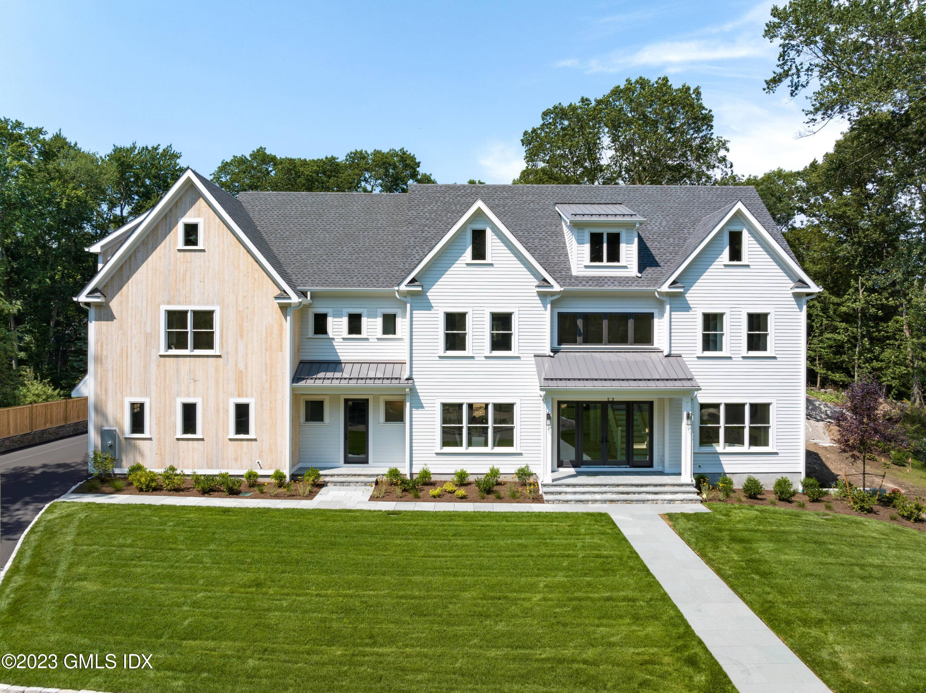 JUST COMPLETED ! Ultra luxurious New Construction Home by Major Oak Builders.
