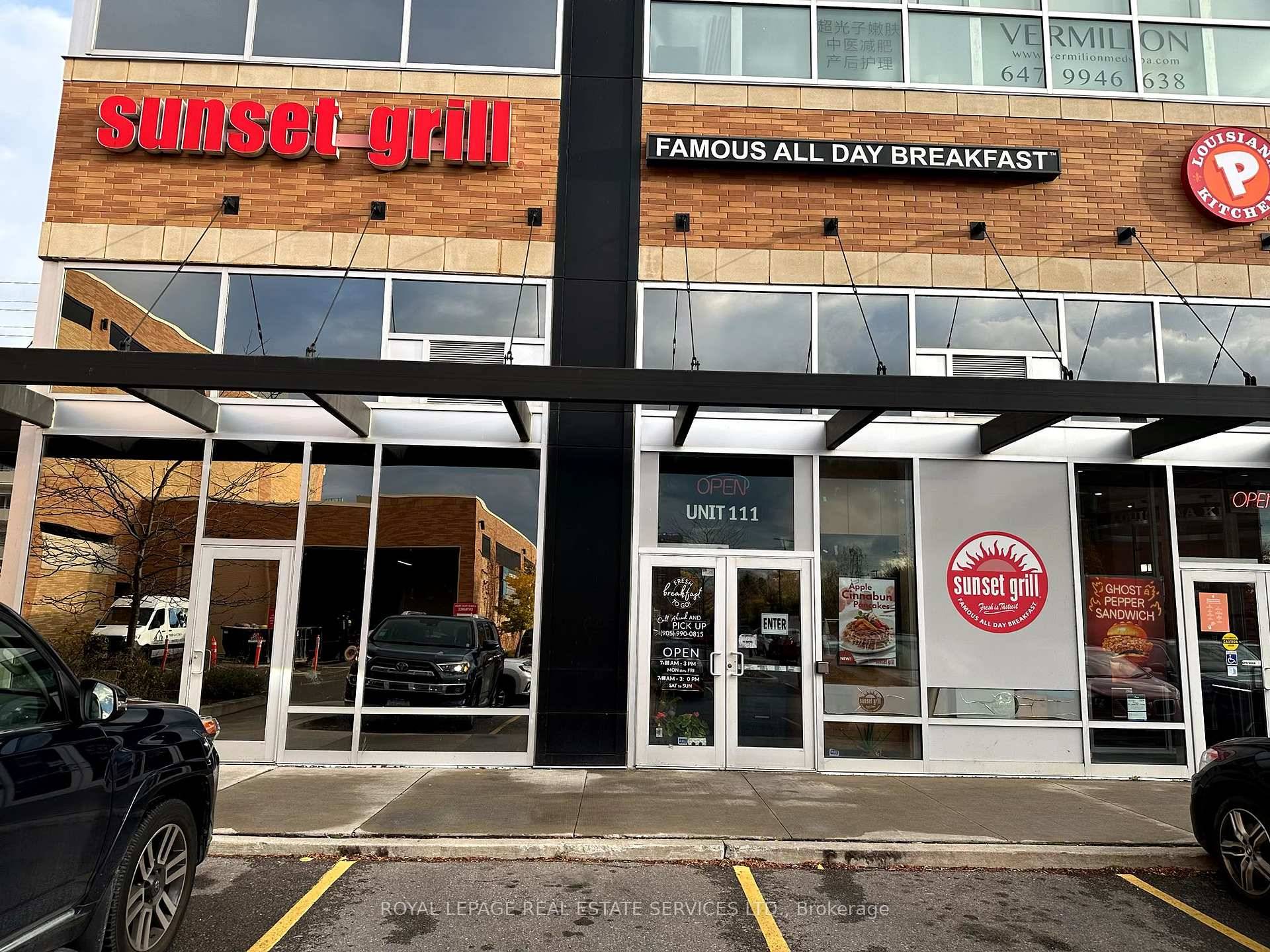Great opportunity to Own the One of the Most Famous Franchise Breakfast Restaurant Sunset Grill located at the Amazing, Busy Strip Plasza in Coveted Port Credit, Mississauga, Turn Key Operation ...