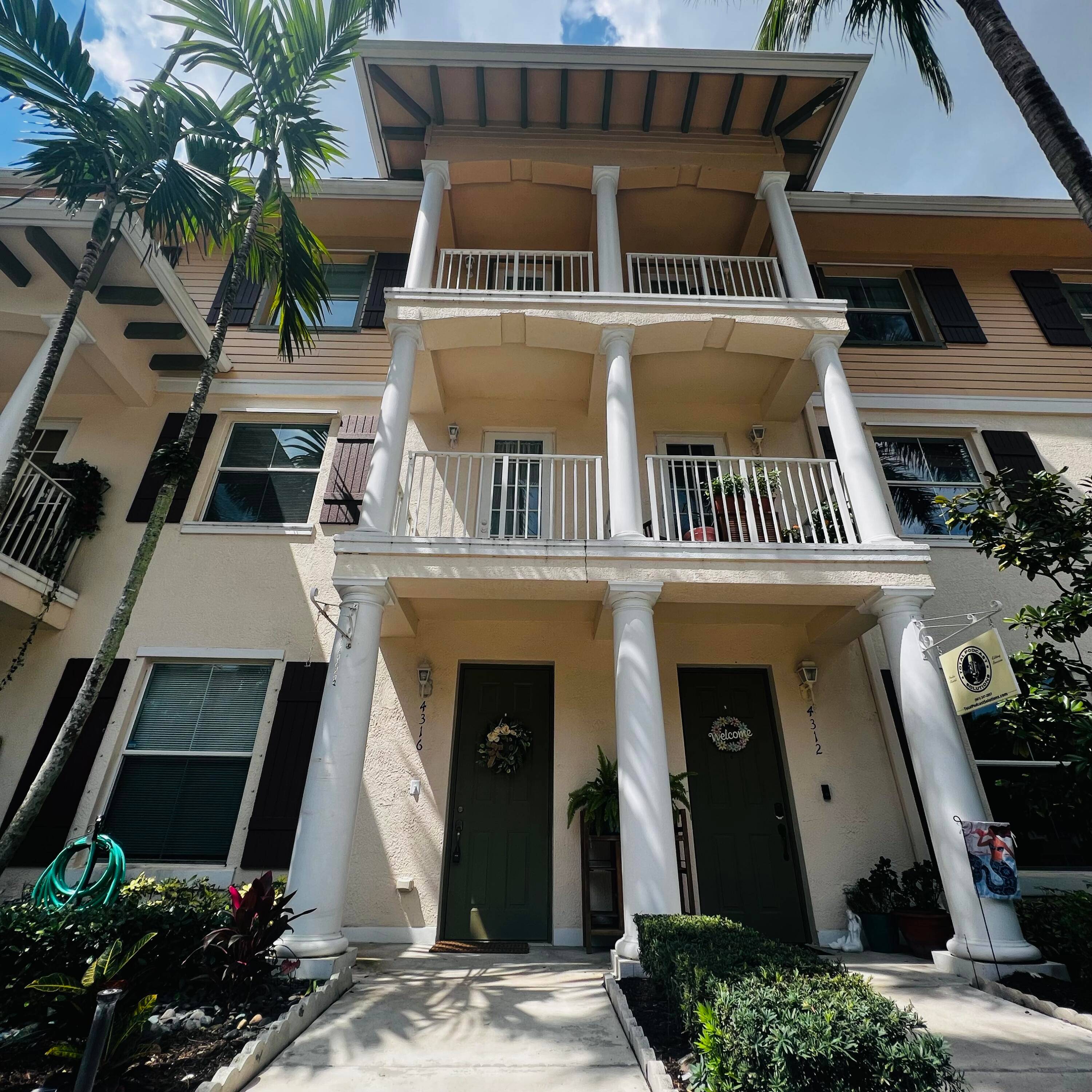 Amazing rental opportunity in Abacoa, Jupiter.