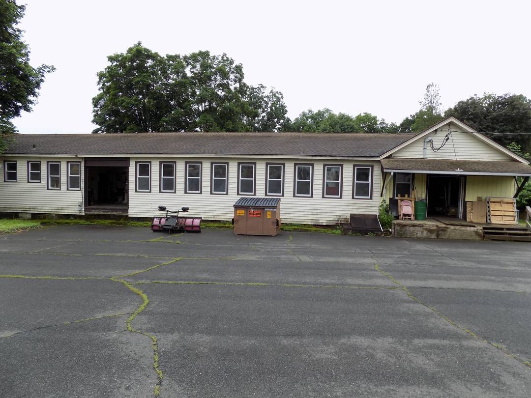 This is the ideal set up to own a manufacturing business along with the real estate.