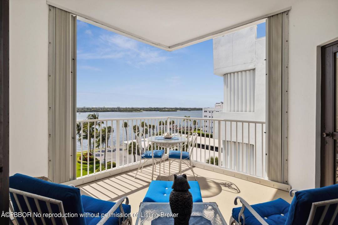 Largest 1 Bedroom, 1. 5 Bath Intracoastal Penthouse.