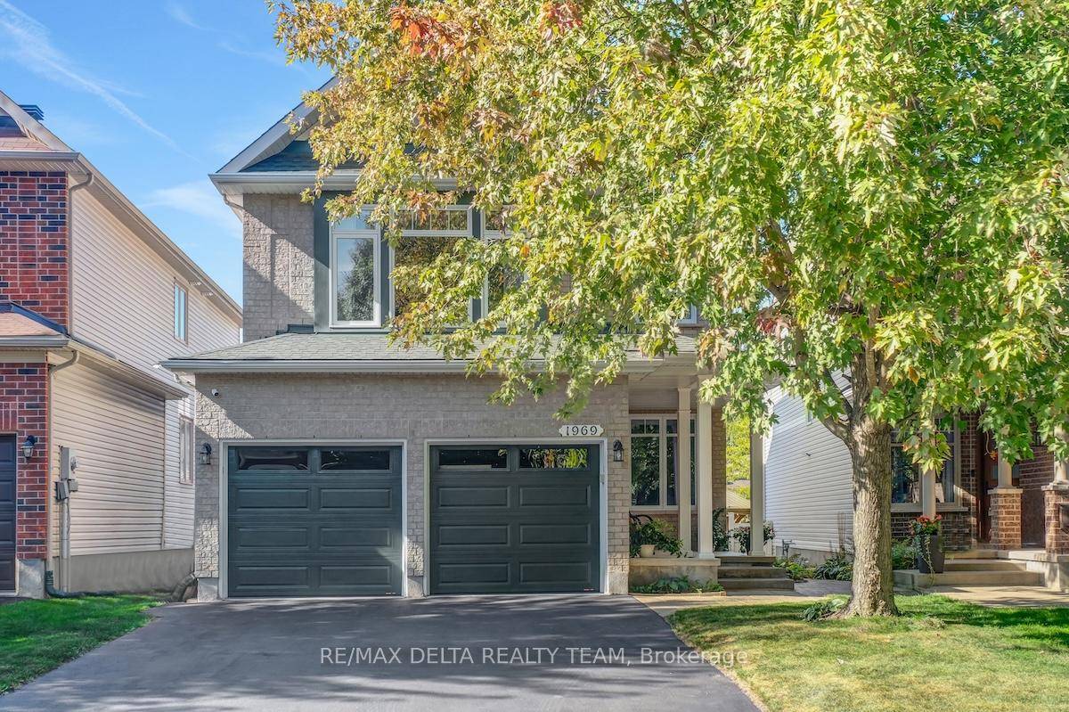 Beautiful 3 1 Bedroom Home with Pool in Desirable Springridge !