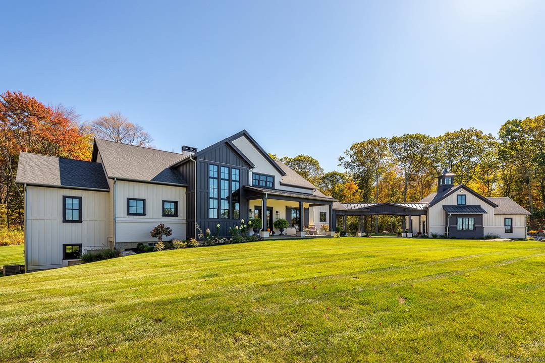 Unparalleled excellence in a custom built estate with forever views.