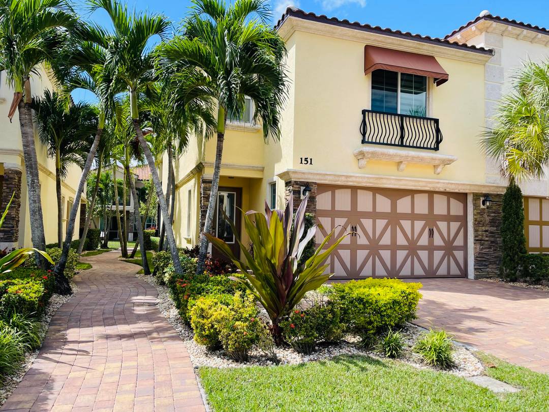 151 Sword Fern Place Townhouse Palm Beach