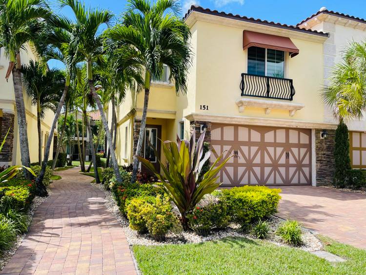 151 Sword Fern Place Townhouse Palm Beach