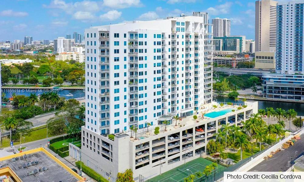 Experience breathtaking panoramic views from this stunning high floor residence in the heart of Miami.