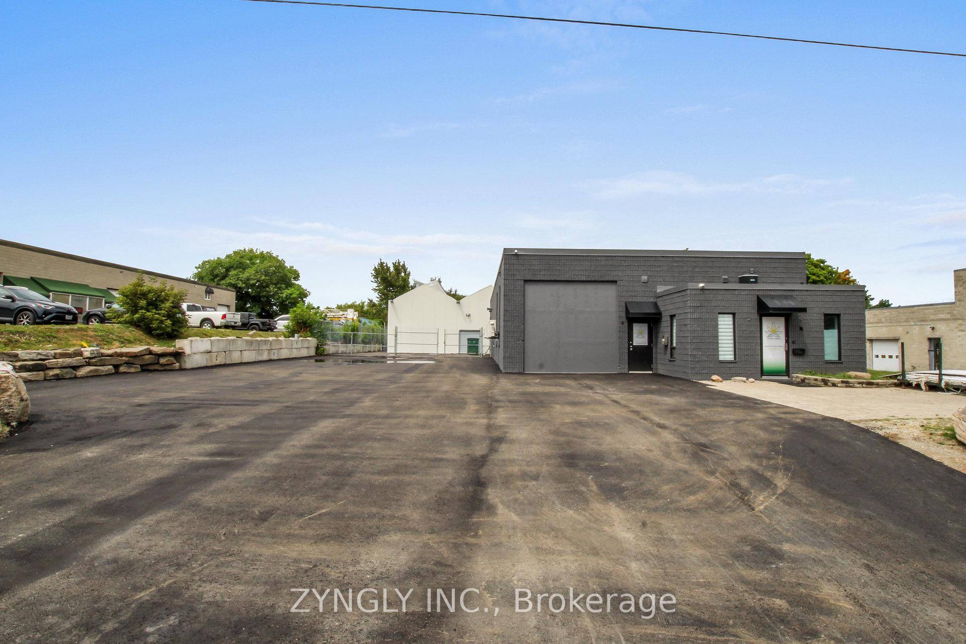 FOR LEASE Turn Key Health Canada Licensed Cannabis Cultivation Facility.