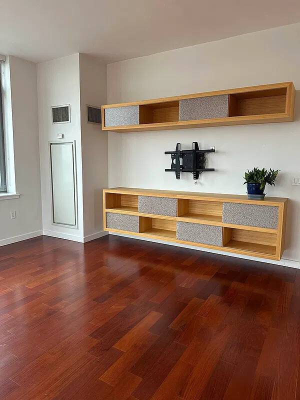 FIFTH ON THE PARK 1485 5th Ave APT 21BCorner Apartment with Panoramic Views S, N amp ; EApartment 21B 1, 508 Square Feet 3 Bedrooms 2 BathroomsFIFTH ON THE PARK ...