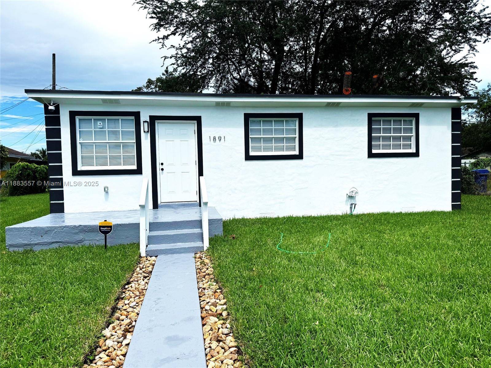 Welcome to this beautiful move in ready home 3Bed 1Bath with potential to build an addition on this large lot.
