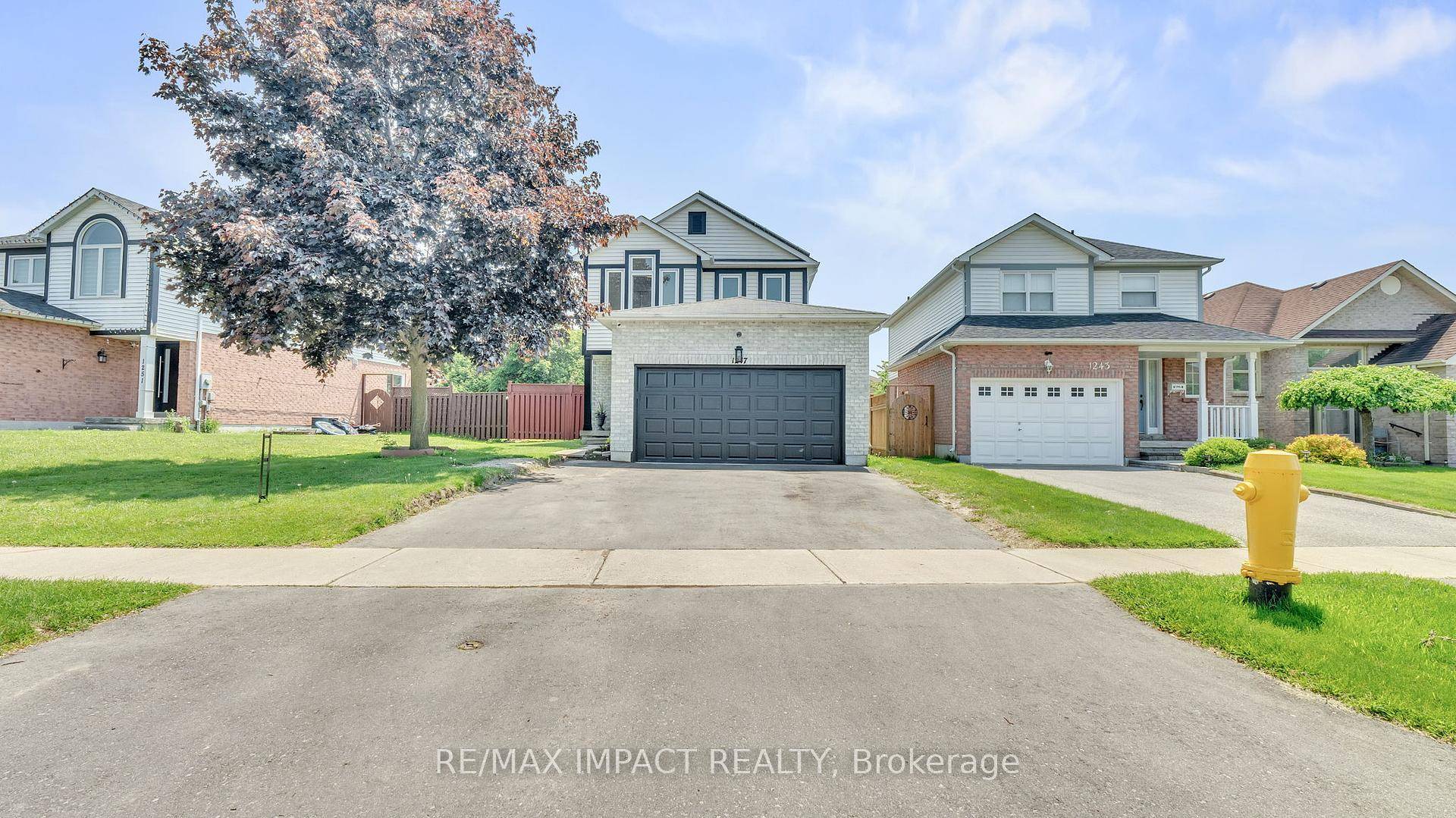 This meticulously maintained 3 1 bedroom family home is fully finished and move in ready, situated on a fully fenced lot.