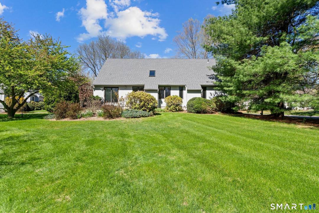 Come and explore Deep Brook Harbor, a highly sought after Planned Urban Development known for its strong sense of community, open space, and access to the Connecticut River.