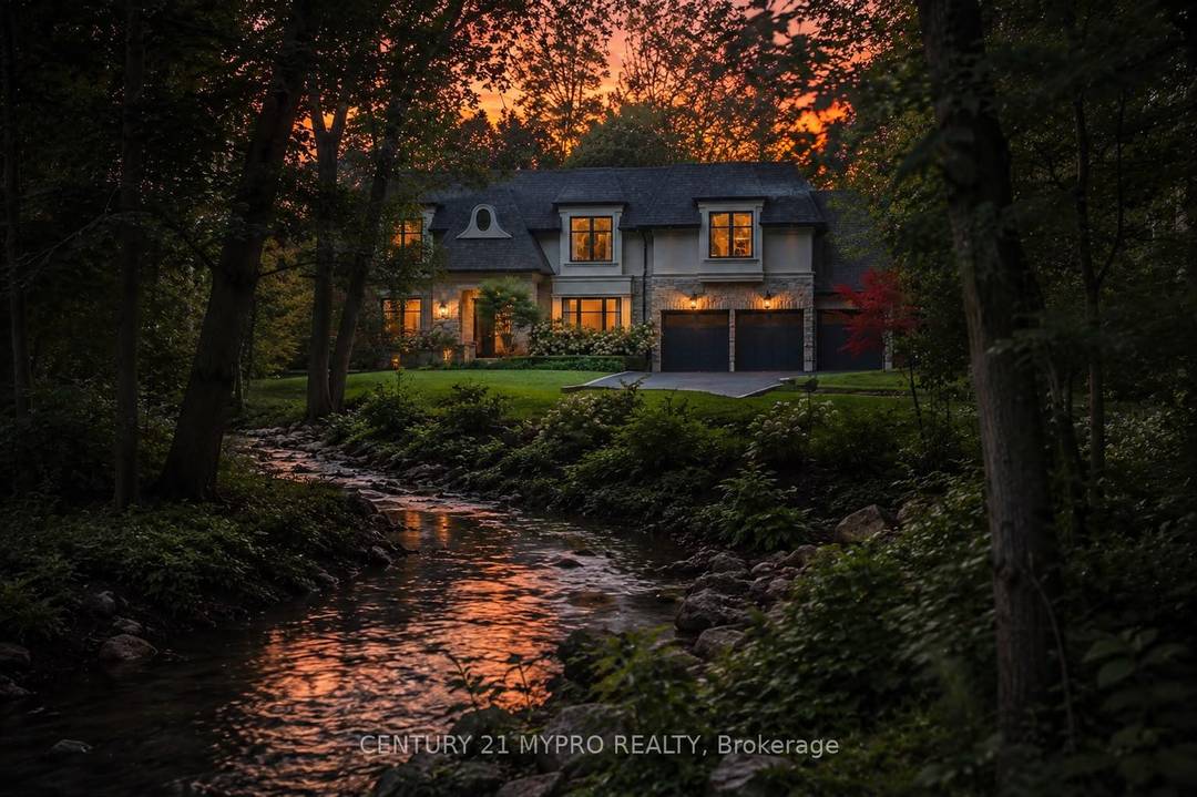 A French Cha teau Estate build 2016, newly renovated magnificent 112' x 137.