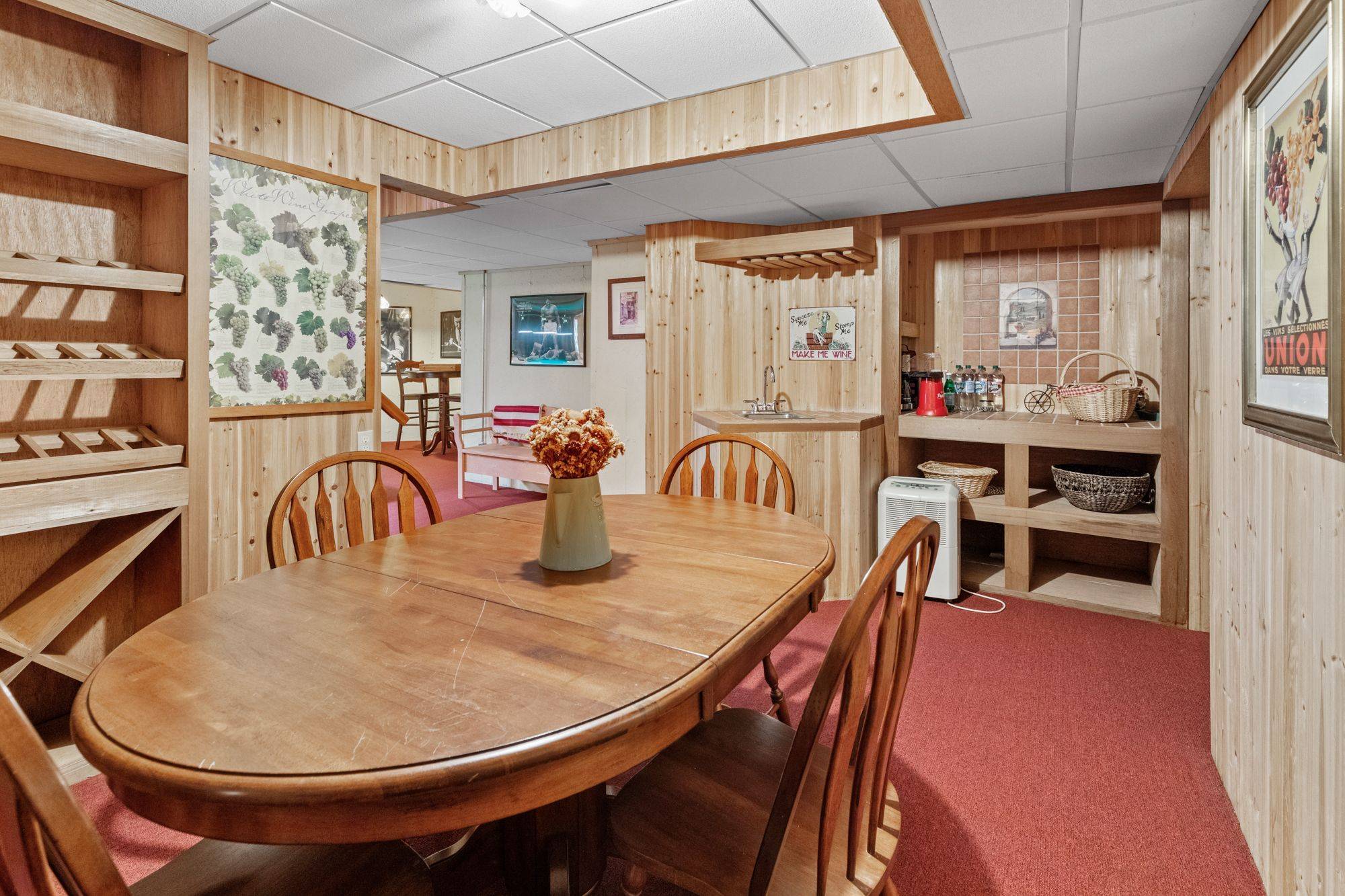 4 Bedroom Water Mill With Covered Porch