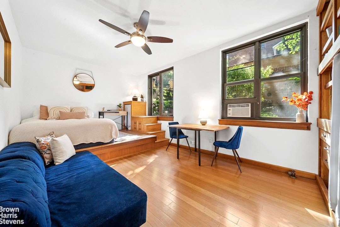 Welcome to your hidden oasis in the heart of Gramercy's alluring Irving Place.