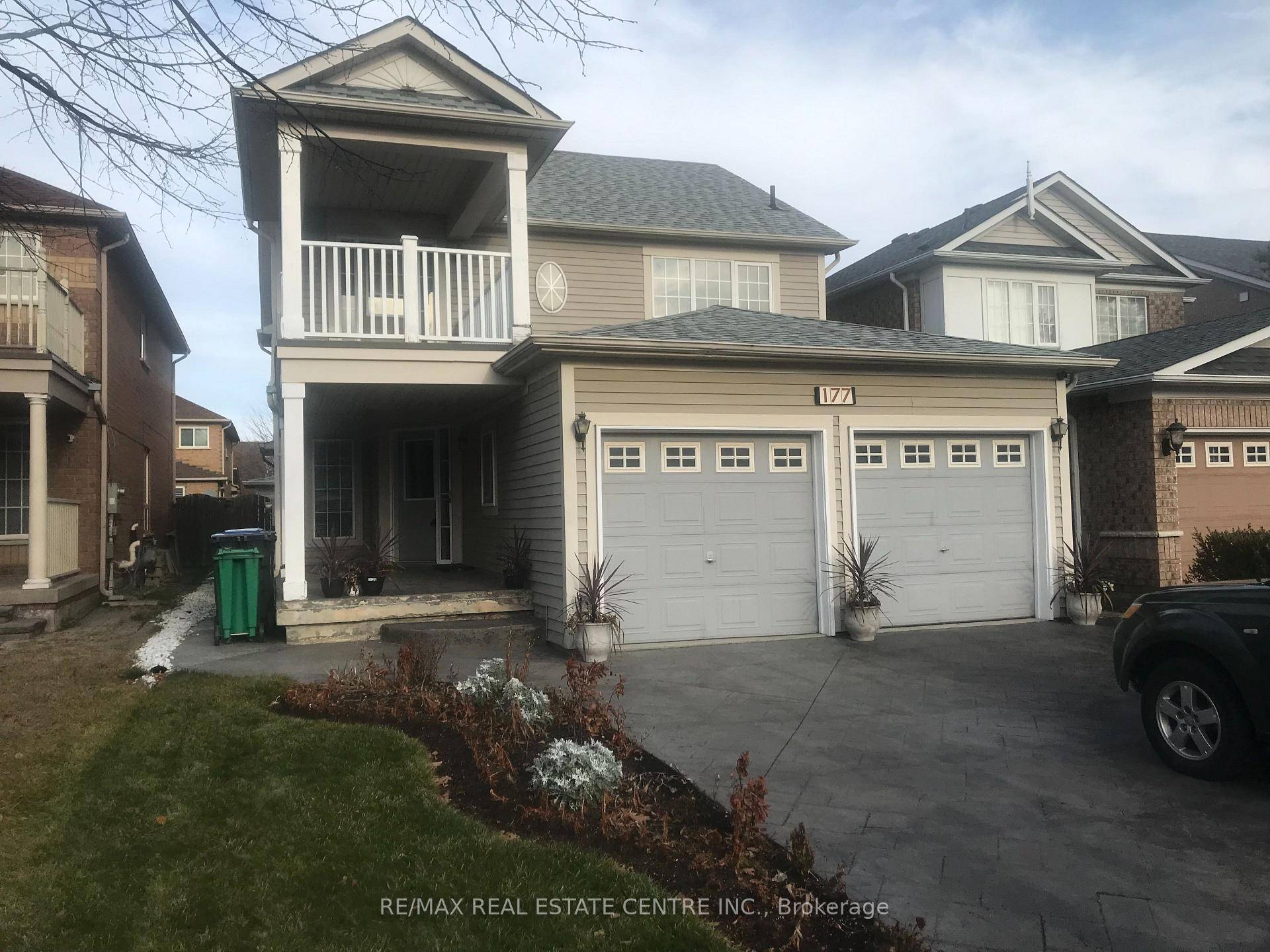 Excellent 4 bedroom detached in a much desired area of Brampton.