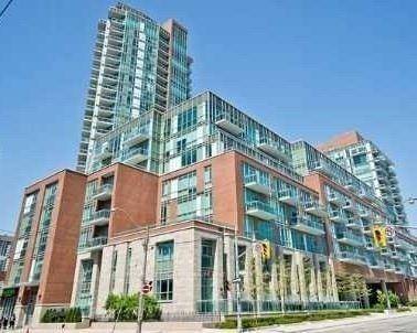 Live At the Award Winning Vu.