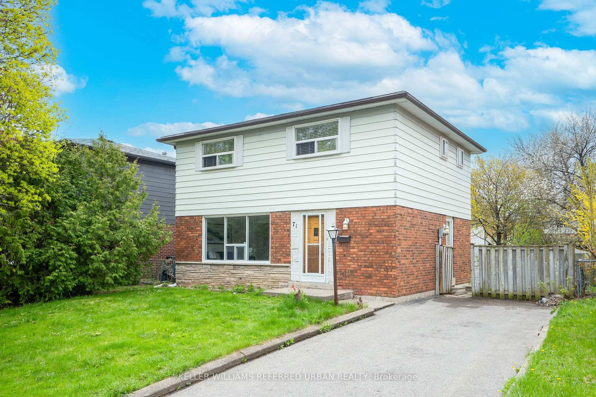 ONE OF A KIND BRIGHT AMBIENT LIGHTING THROUGHOUT THE HOUSE, 4 SPACIOUS BEDROOMS, LARGE WINDOWS, FRESHLY PAINTED, LARGE DRIVEWAY, HUGE FRONT AND BACKYARD LOTS OF SPACE PERFECT FOR GARDENING, MODERN ...
