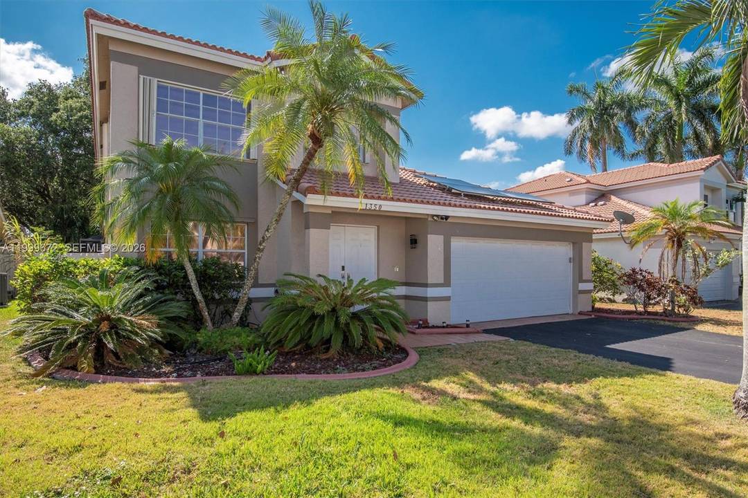 Beautifully maintained 4 bedroom, 2.