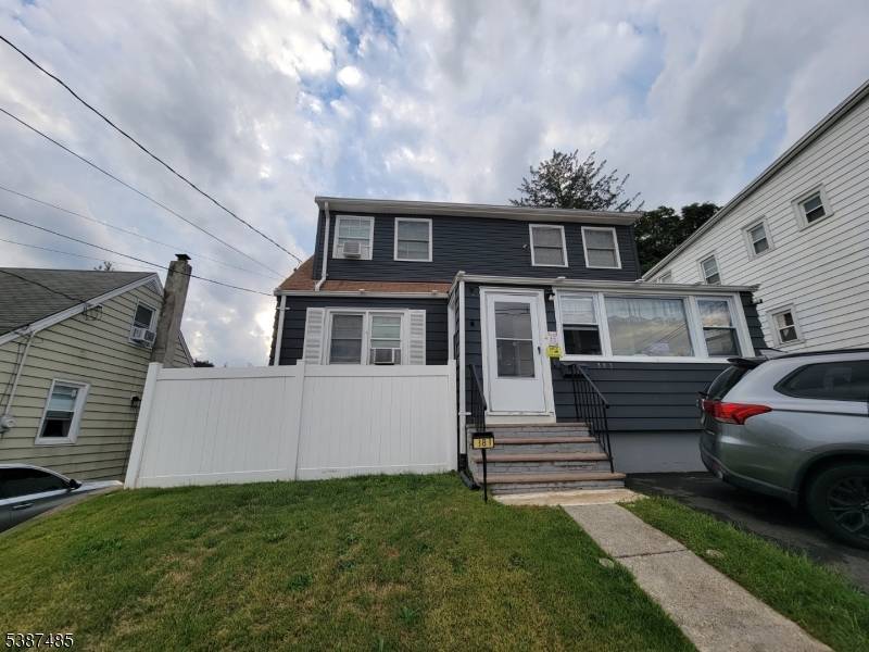 Welcome to this spacious 4 bedroom, 2.