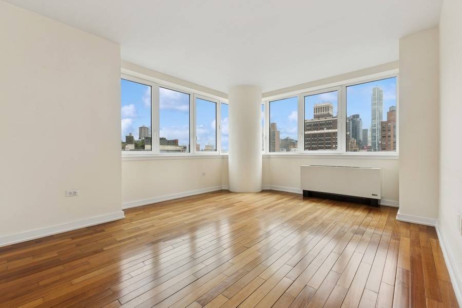 Great Opportunity Rarely Available Own a true 2 Bedroom 2 Bath at 425 5th Avenue.