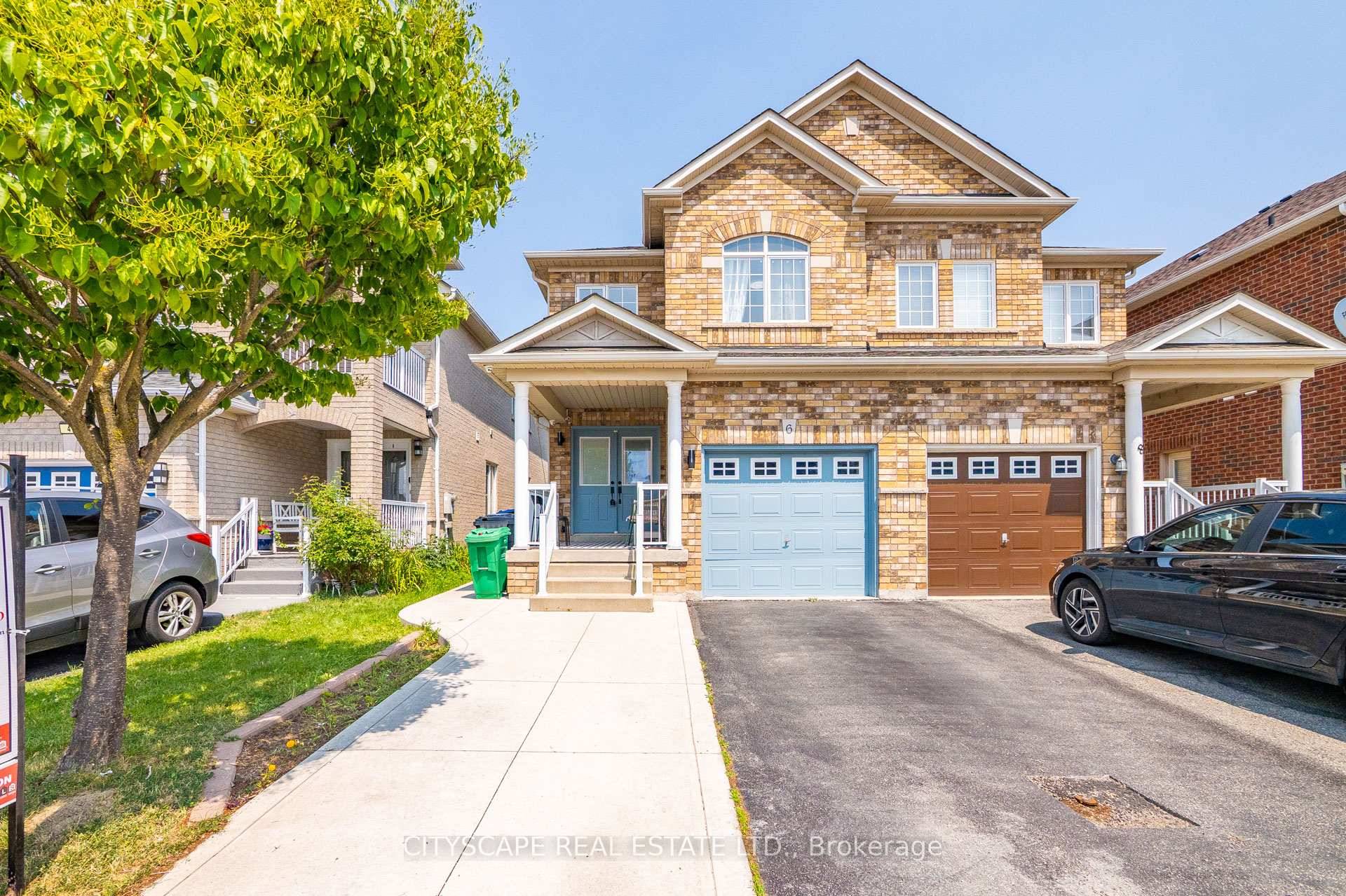 Welcome to 6 Dewridge Court, a beautifully maintained Semi Detached home with double door entrance in a quiet and safe court for your childrens.