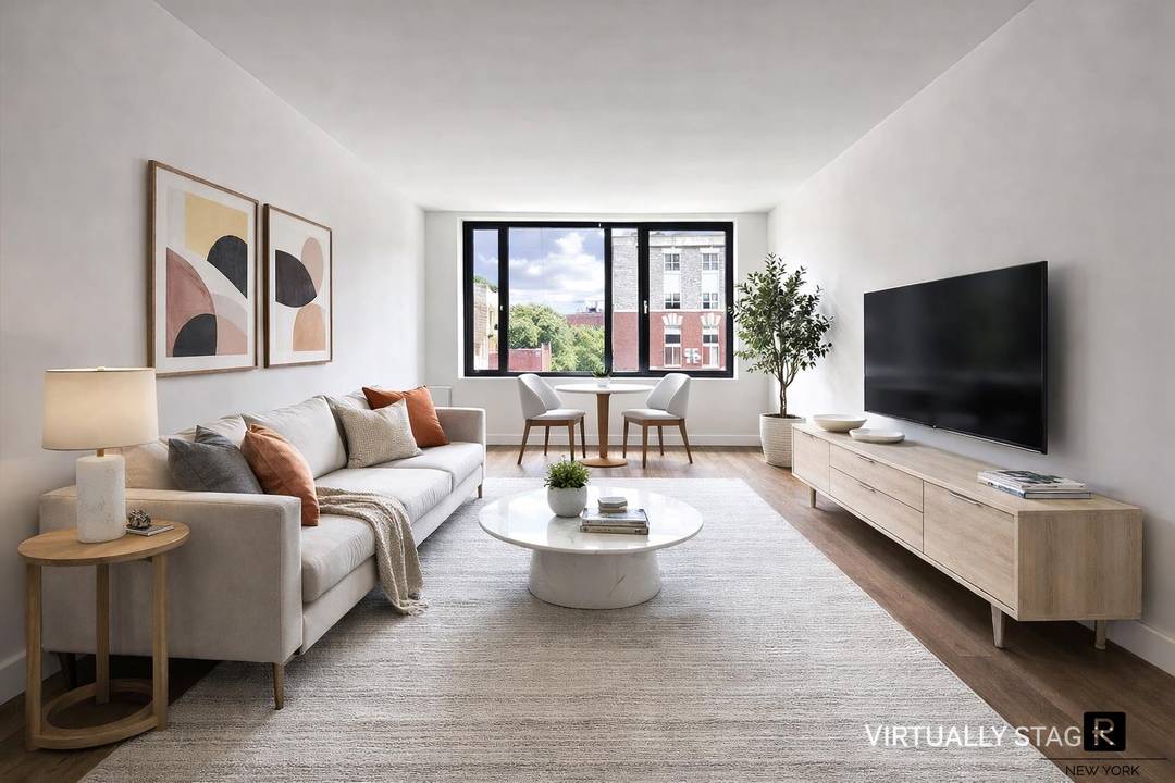 Residence 6D at 211 East 13th Street is a stylish Manhattan sanctuary in the heart of downtown, enhanced by sunny southern exposure and beautiful natural light throughout the day.