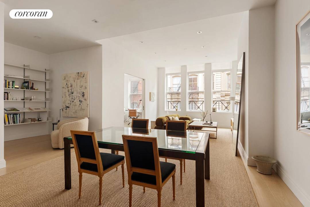 Prime Multi Family Asset Seldom does an opportunity materialize to acquire a core multi family asset on Franklin Street, a coveted block in Manhattan's premier enclave Tribeca.