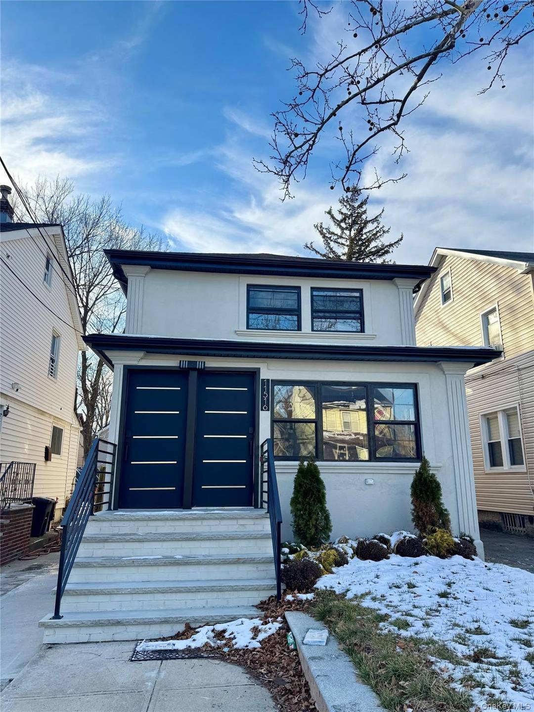 Excellent legal 2 Family house in the heart of Saint Albans, featuring 3 bed, 2 bath, living dining kitchen on 1st floor.