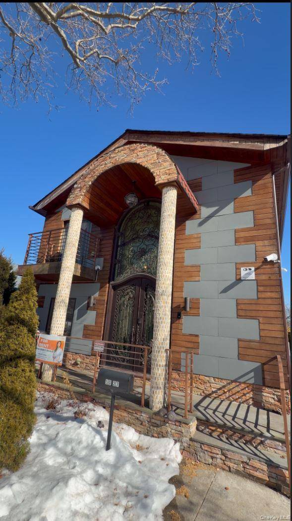 Fresh Meadows Luxury Rental Fully Furnished High End Home Detached Single Family 4 Bedrooms 3.