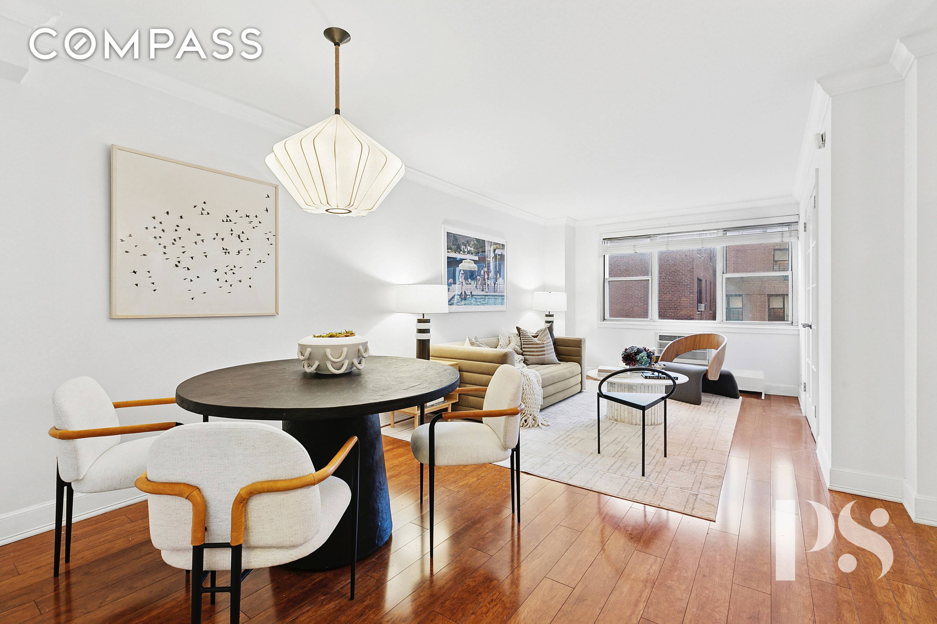 Located in the heart of the Upper East Side, 333 East 79th Street is a highly sought after full service cooperative.