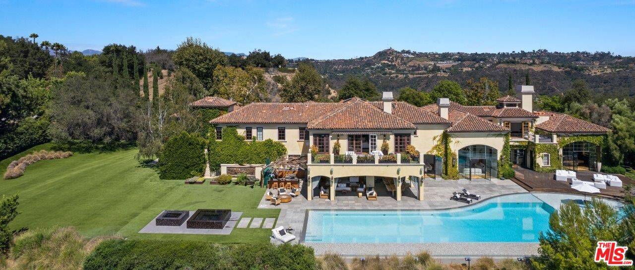 2505   Summitridge Dr Beverly Hills LA