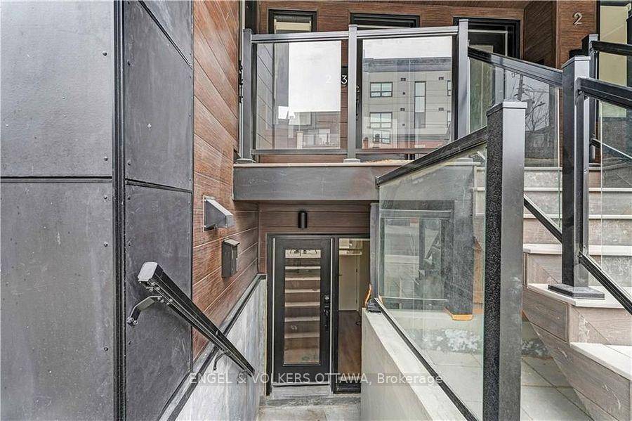 RECENTLY BUILT LOWER UNIT, Luxury Living in the Glebe at Monk amp ; Fifth !