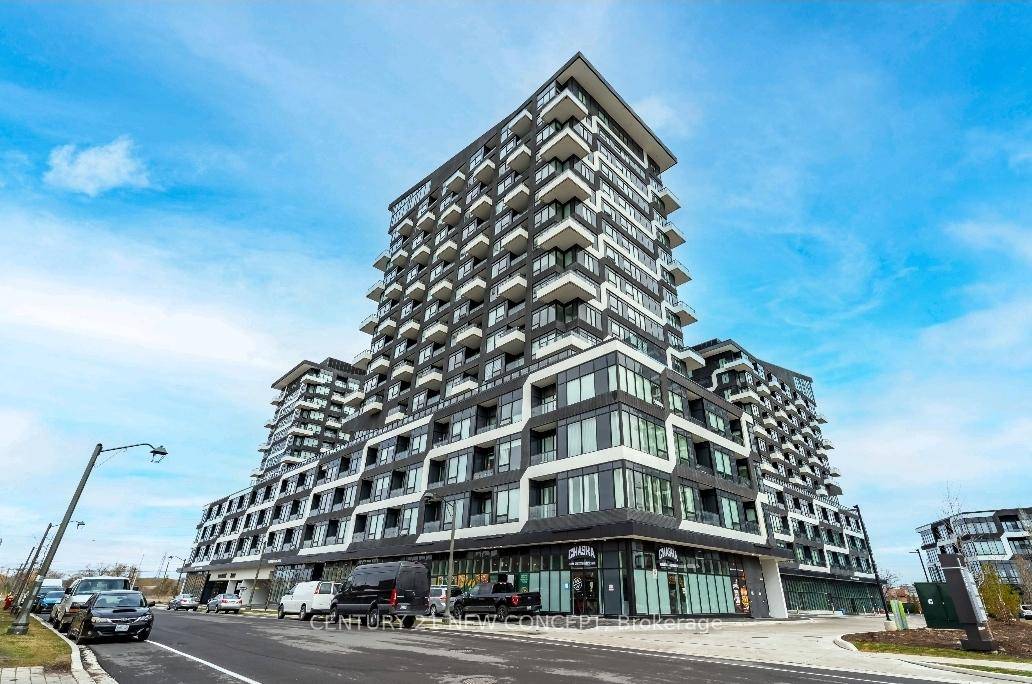Welcome to This Beautifully maintained 1 Bedroom Den, 2 Bathroom Condo with New Price located in Heart of Uptown Oakville !