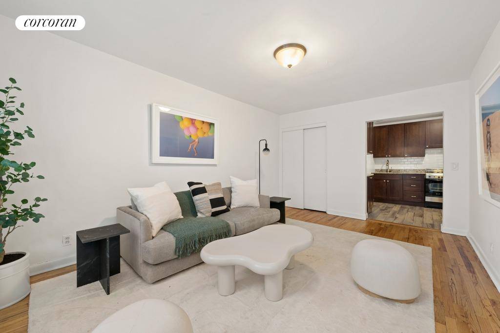 Welcome to your spacious one bedroom retreat at 240 East 30th Street !