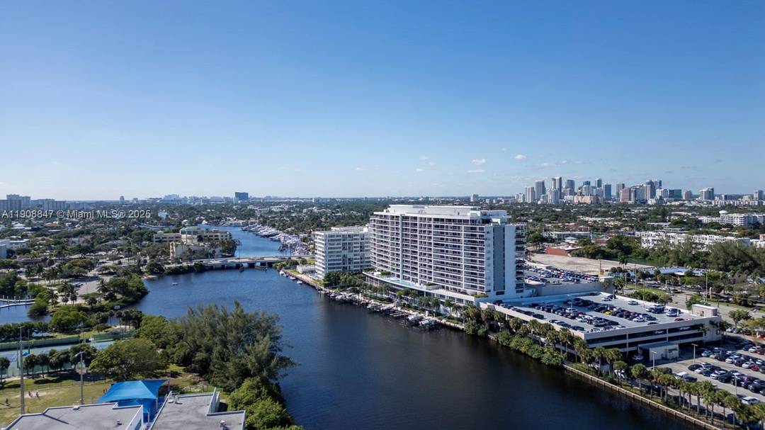 Spectacular Contemporary Penthouse The Best Value in Fort Lauderdale Luxury Living !