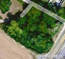 Commercial PROPERTY for Sale or LAND LEASE.
