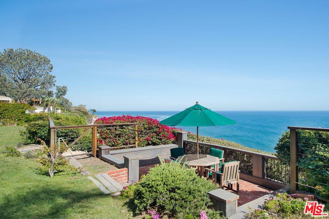 29008   Cliffside Dr 4BR Malibu La
