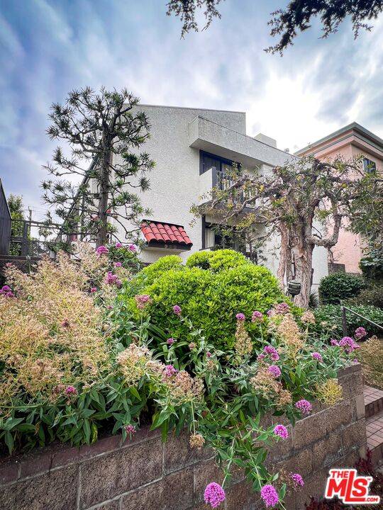 922 Lincoln Blvd 2.0 Santa Monica LA
