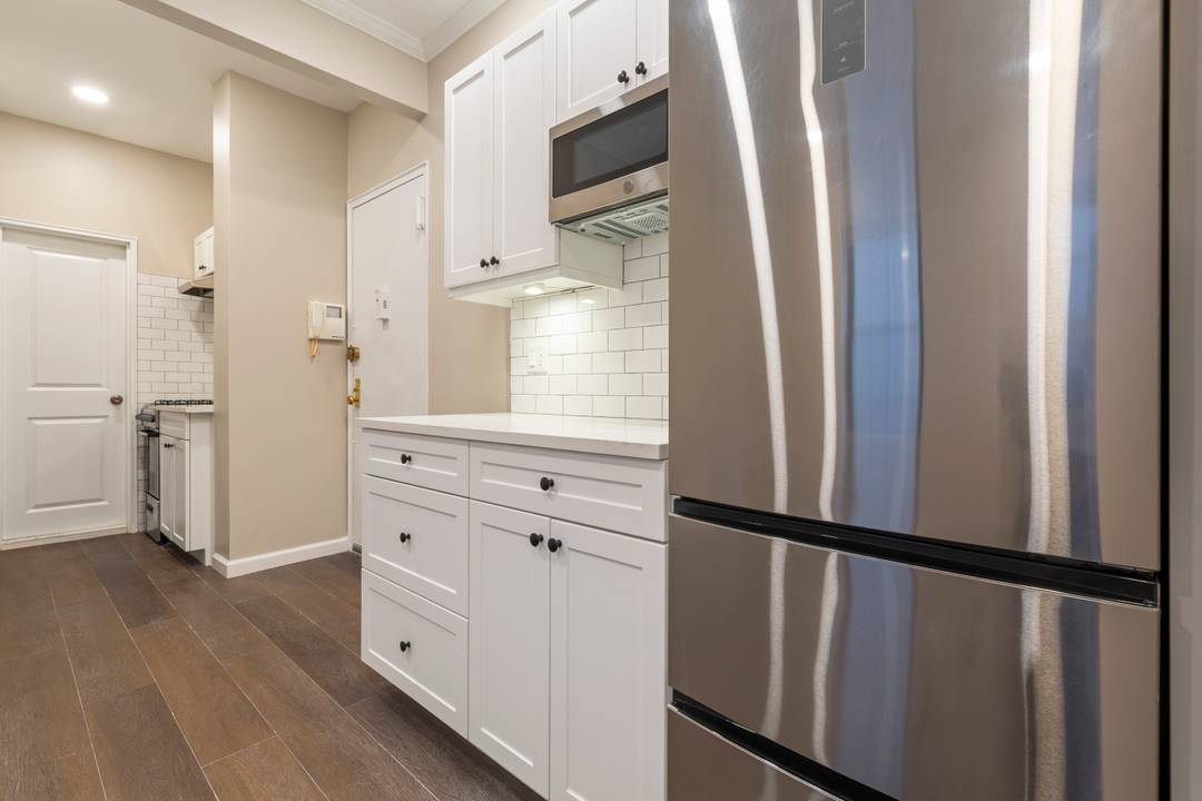 Renovated One Bedroom with Central Park at Your Doorstep Welcome home to Apartment 53 at 4 West 101st Street a fully renovated one bedroom, one bathroom cooperative residence where classic ...