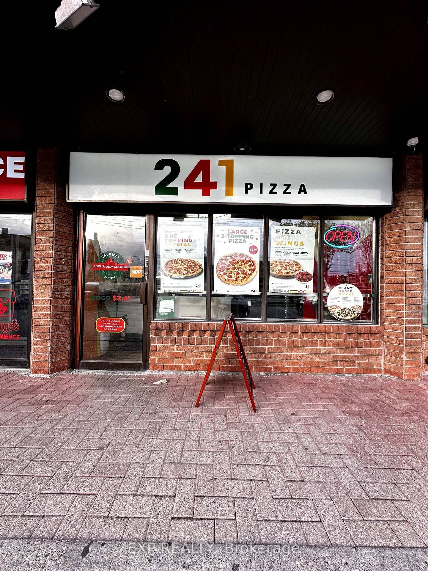 Incredible opportunity to own a well established 241 Pizza franchise in the heart of Vaughan !