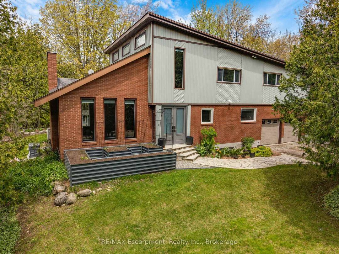 Set on over 10 acres of ultra private land in sought after Flamborough, this exceptional country estate offers a rare blend of luxury, lifestyle, and functionality.