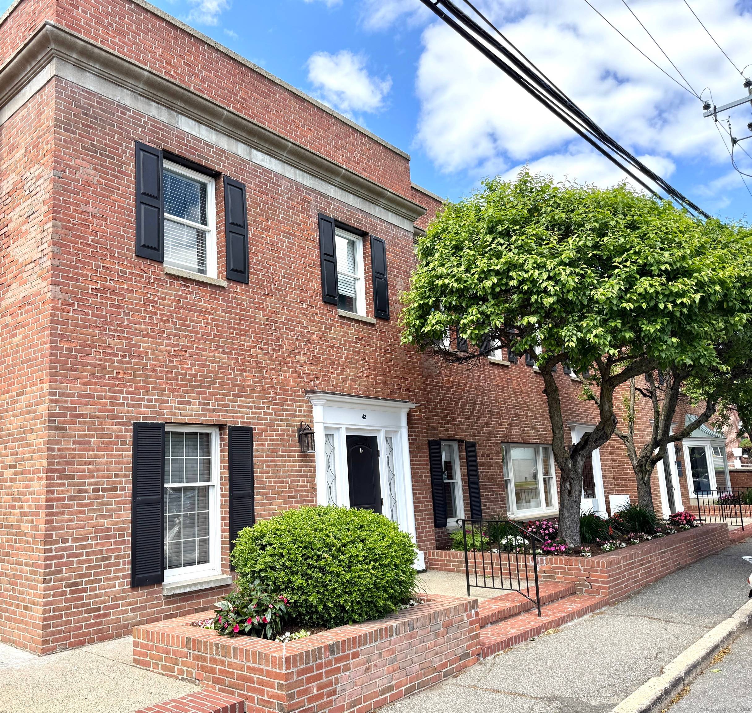 This is a rare opportunity to own a first floor professional office condominium located in the heart of downtown New Canaan.