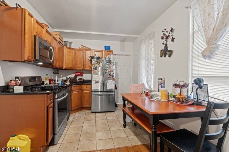 Welcome to your next great investment at 258 Ackerman Avenue !