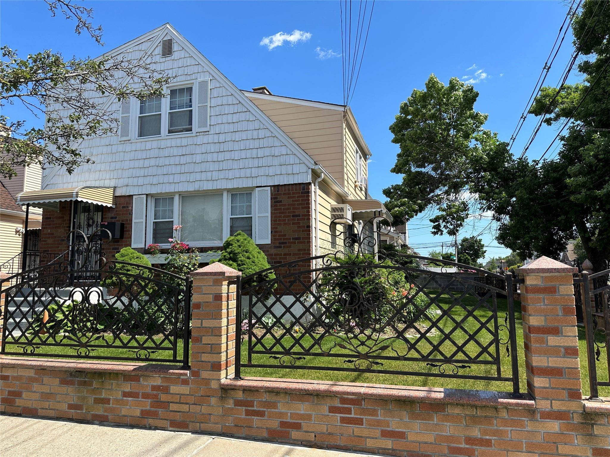 2 FAMILY HOUSE BRICK amp ; FRAME BIG CORNER LOT 4000 SQ.